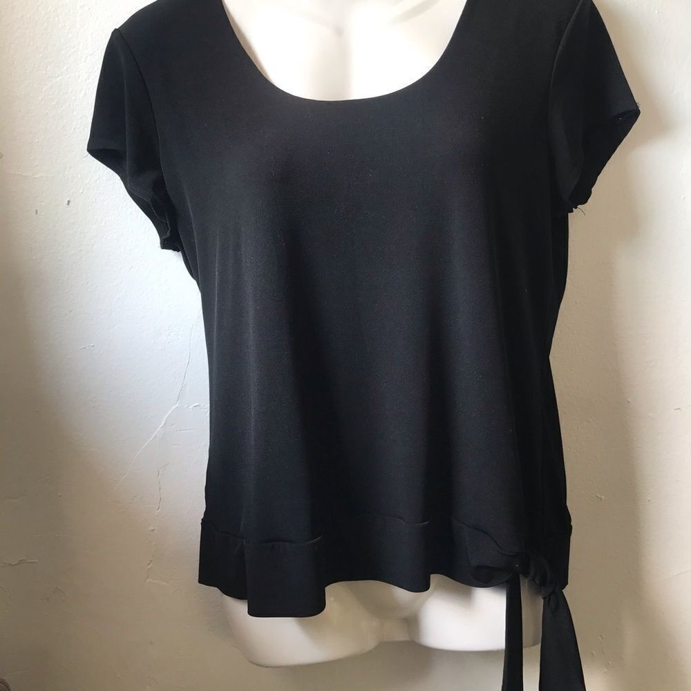 Alfani petite black short sleeve shirt